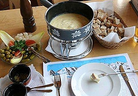 Comida fondue