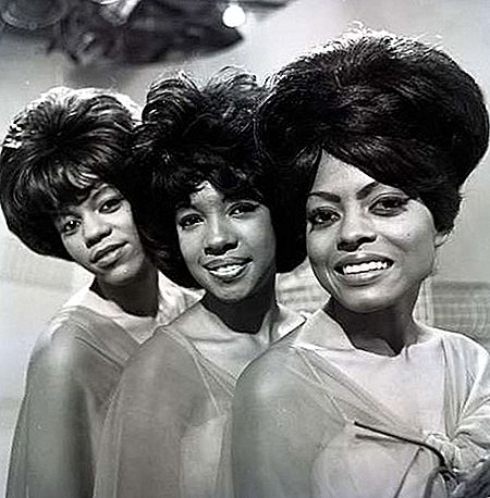 Американската певческа група Supremes