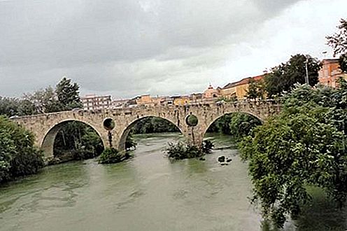 Volturno upes upe, Itālija