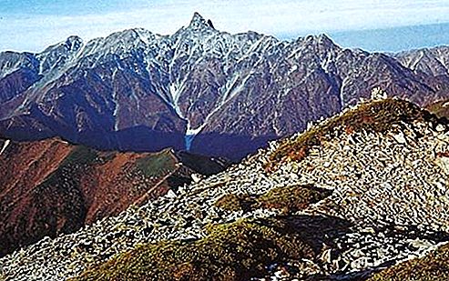 Hida रेंज पर्वत श्रृंखला, जापान