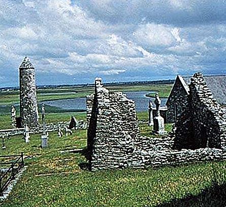 Clonmacnoise İrlanda