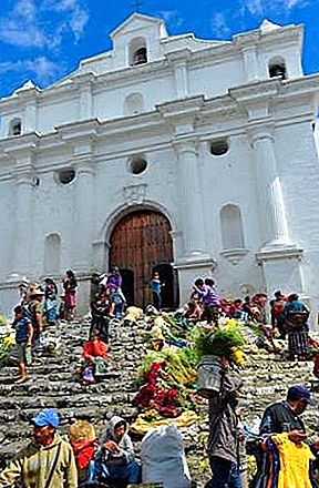 Чичикастенанго Гватемала