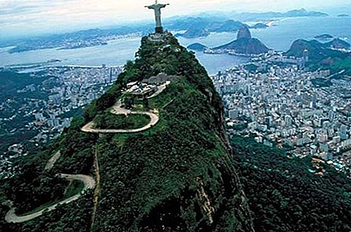 Mount Corcovado-fjellet, Brasil