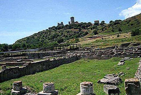 העיר העתיקה של אלאה, איטליה