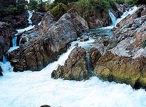 Vodopad Khone Falls, Laos