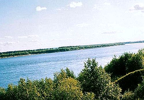 Vychegda-elven, Russland