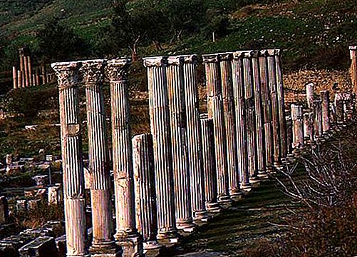 Pergamum eldgamle by, Tyrkia