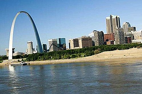 อนุสาวรีย์ Gateway Arch, Saint Louis, Missouri, สหรัฐอเมริกา