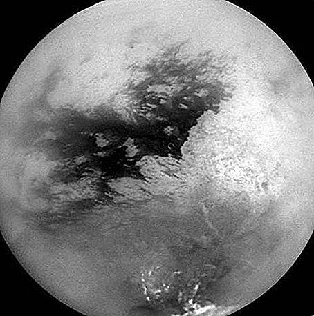 Titan tähtitiede