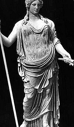 Nữ thần La Mã
