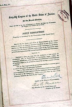 Décima oitava emenda Constituição dos Estados Unidos