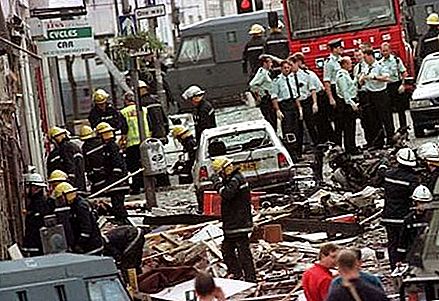 Birmingham pub bombing terrorist attack, England, United Kingdom [1974]