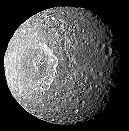 Mimas-månen af ​​Saturn