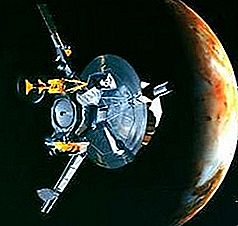 Kozmická loď Galileo