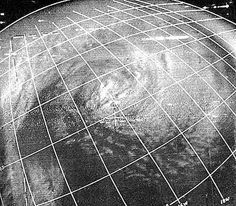 Satelit meteorologic TIROS din Statele Unite