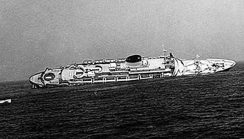 เรือ Andrea Doria จากอิตาลี